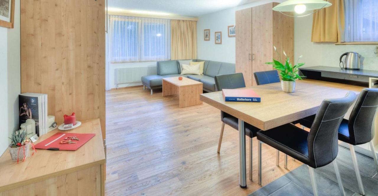 Ferienhaus Felice Ζερμάτ Εξωτερικό φωτογραφία