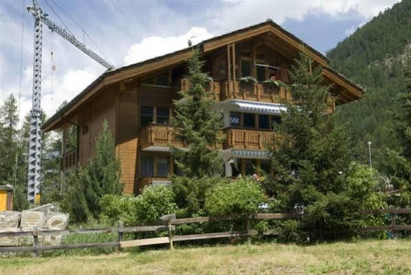 Ferienhaus Felice Ζερμάτ Εξωτερικό φωτογραφία