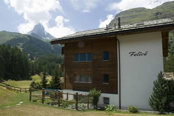 Ferienhaus Felice Ζερμάτ Εξωτερικό φωτογραφία
